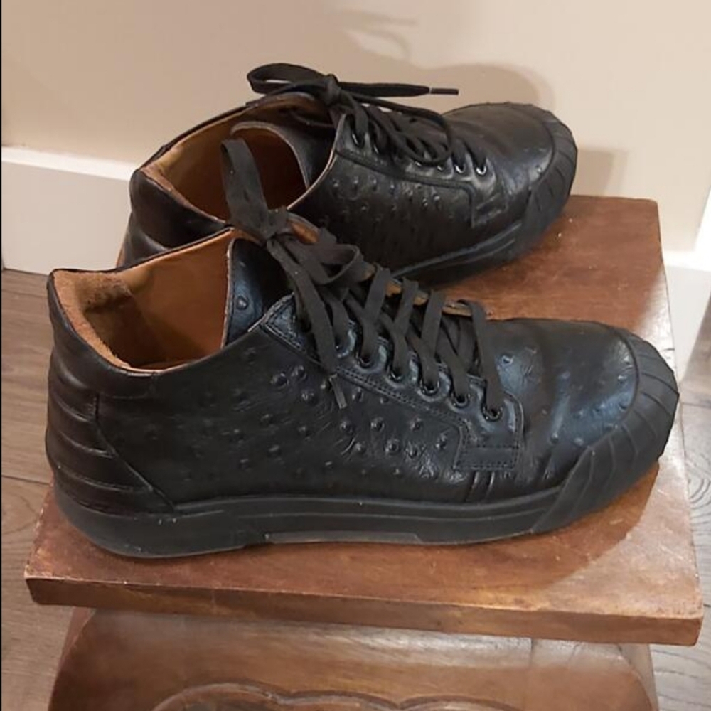 Fluevog Magellan chukka sneakers